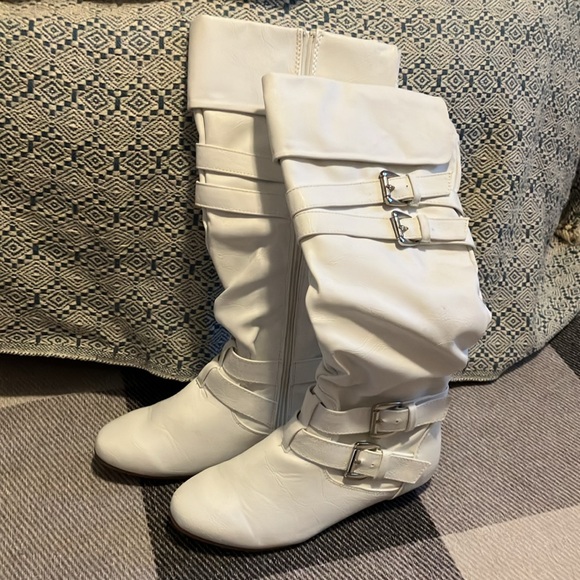 White ‘forever’ brand zip up boots with buckle detail - Picture 4 of 6